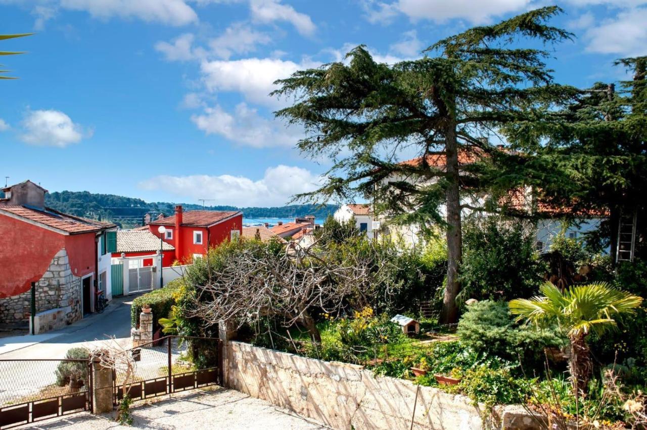 Apartments Nikval Rovinj Exterior foto